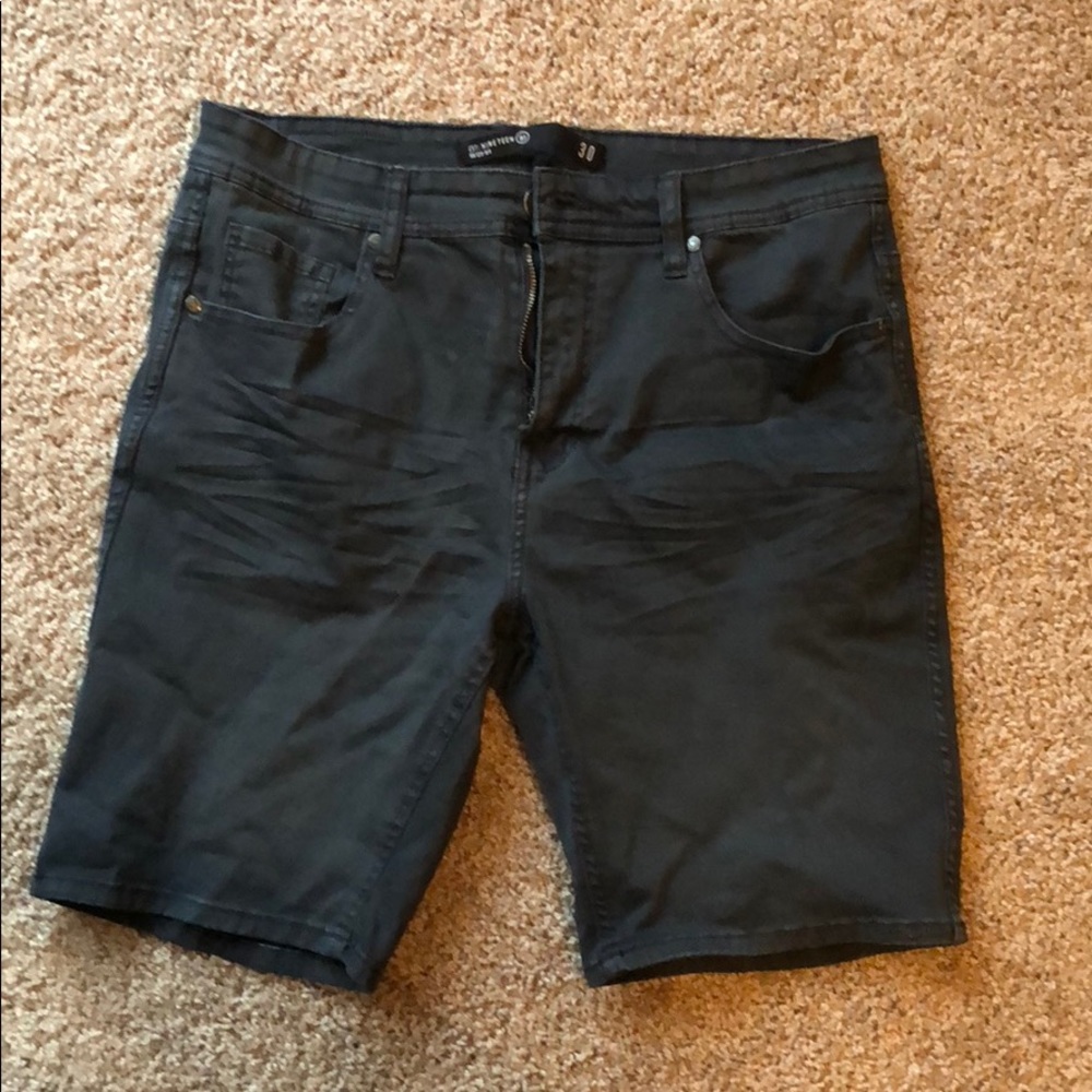 Skinny Straight shorts from Cotton On